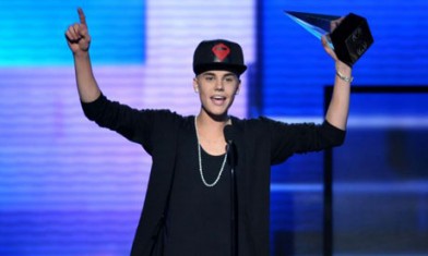 Justin Bieber won artist of the year at the American Music Awards