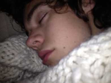 harry-sleeping