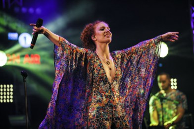 Jess Glynne 02