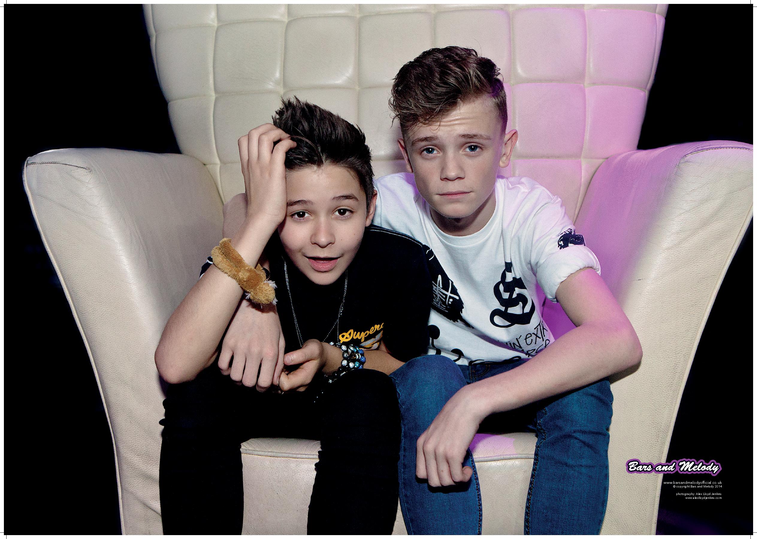 SIGNINGS: Bars & Melody to visit a mammoth 19 HMV stores • Pop Scoop